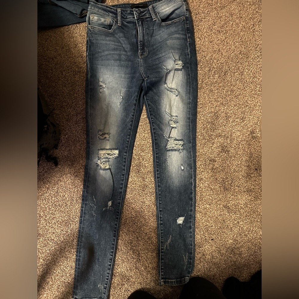 Flying Monkey 
Size 29